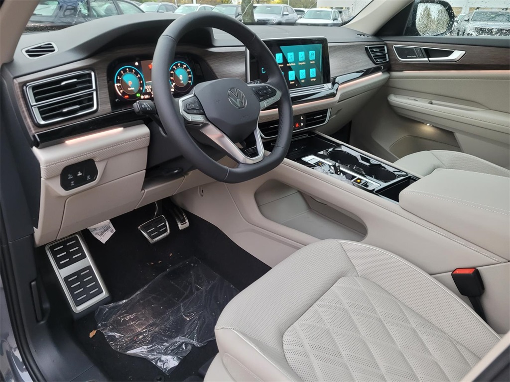 new 2026 Volkswagen Atlas car, priced at $52,618