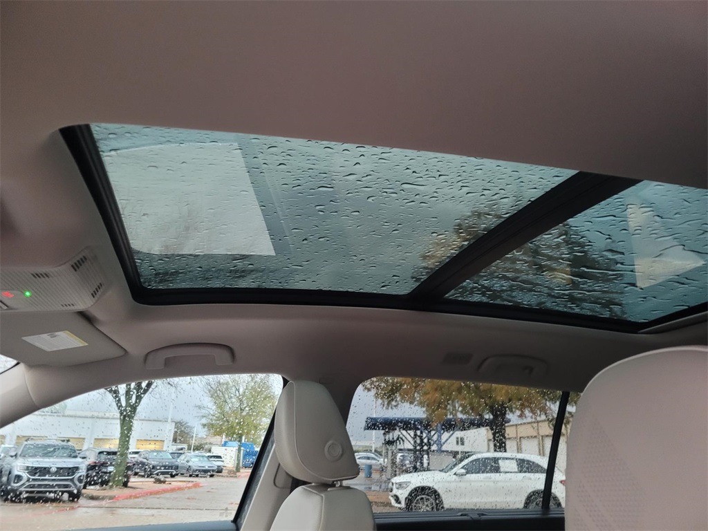 new 2026 Volkswagen Atlas car, priced at $52,618