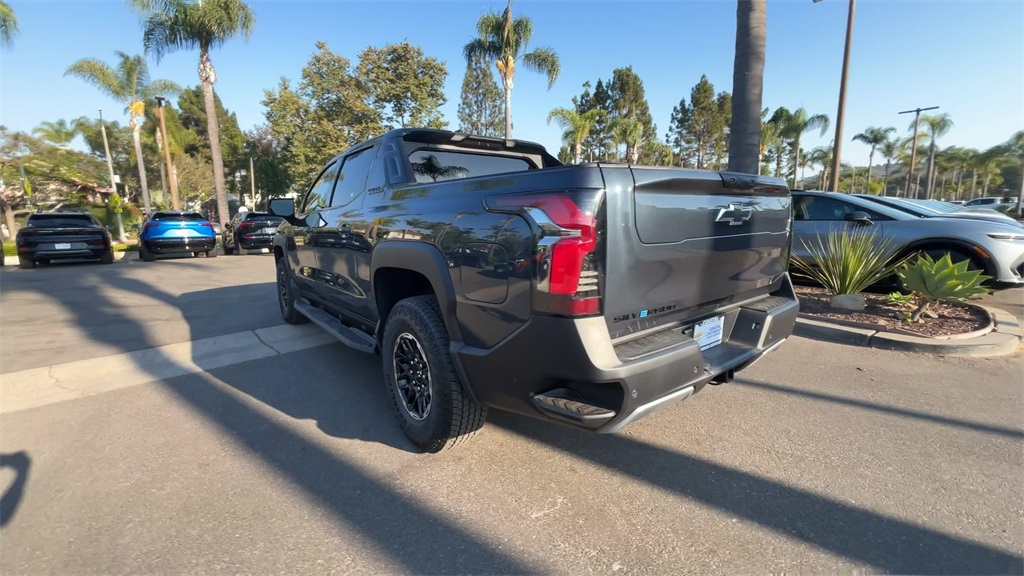 new 2026 Chevrolet Silverado EV car