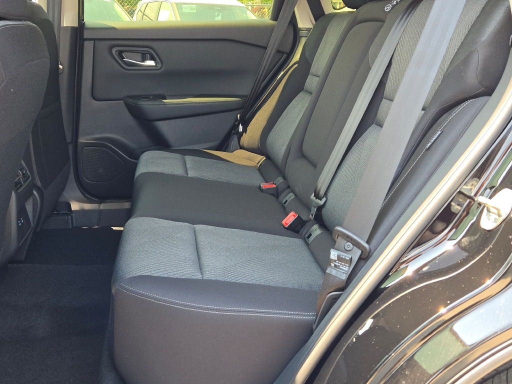 new 2025 Nissan Rogue car, priced at $33,385
