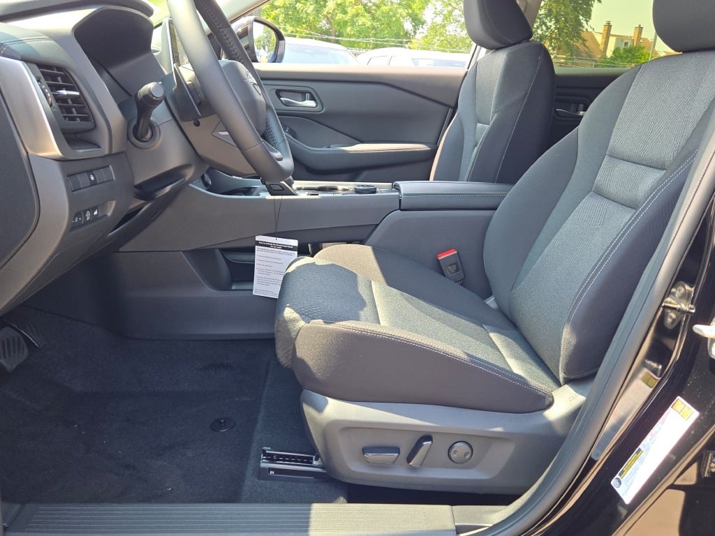 new 2025 Nissan Rogue car, priced at $33,385