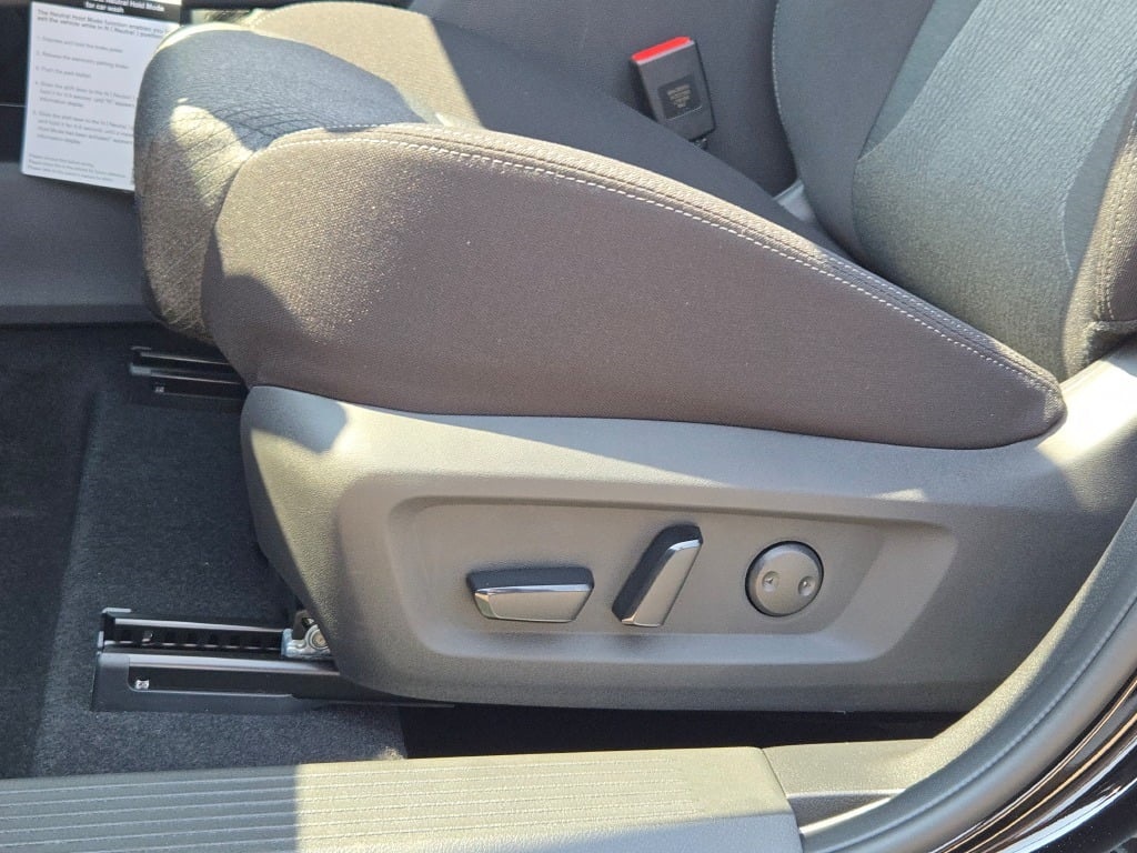 new 2025 Nissan Rogue car, priced at $33,385