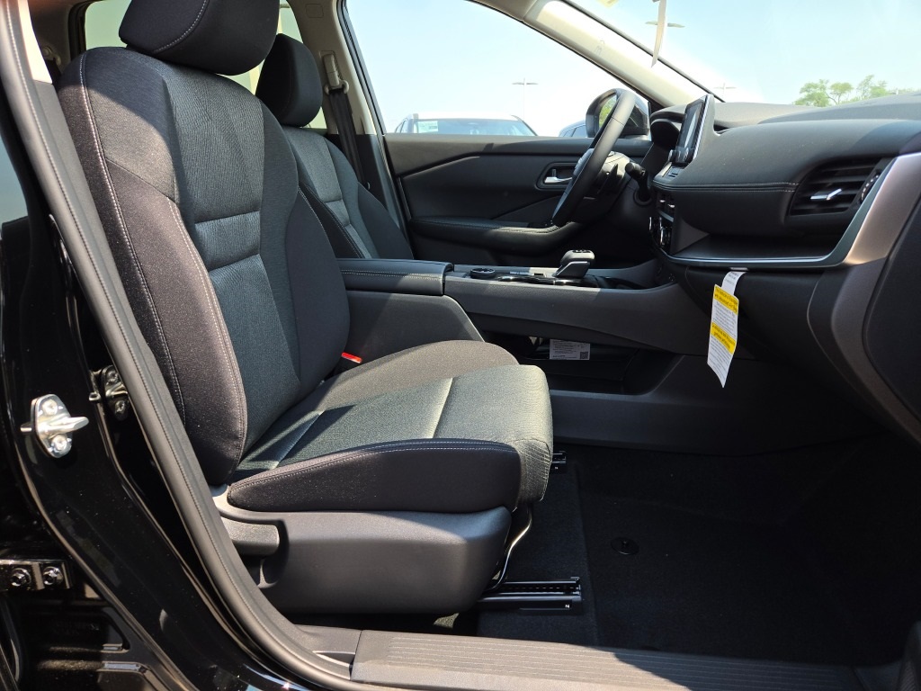 new 2025 Nissan Rogue car, priced at $33,385