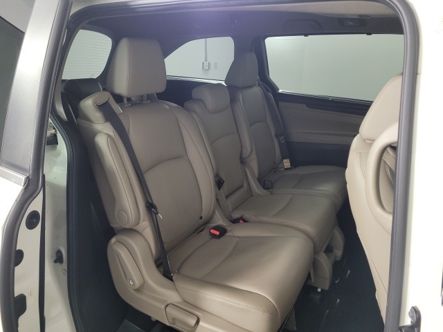 used 2018 Honda Odyssey car, priced at $16,484