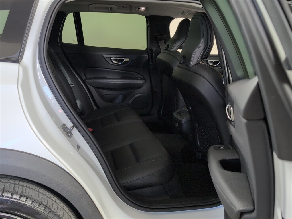 used 2021 Volvo V60 Cross Country car, priced at $28,500