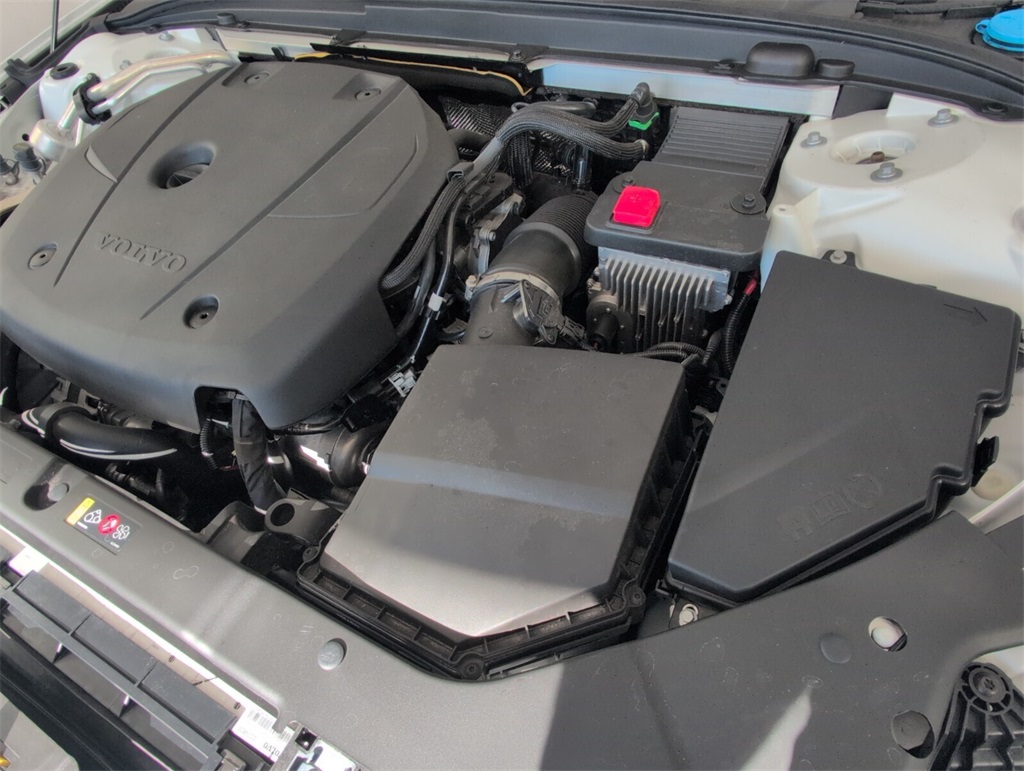 used 2021 Volvo V60 Cross Country car, priced at $28,500