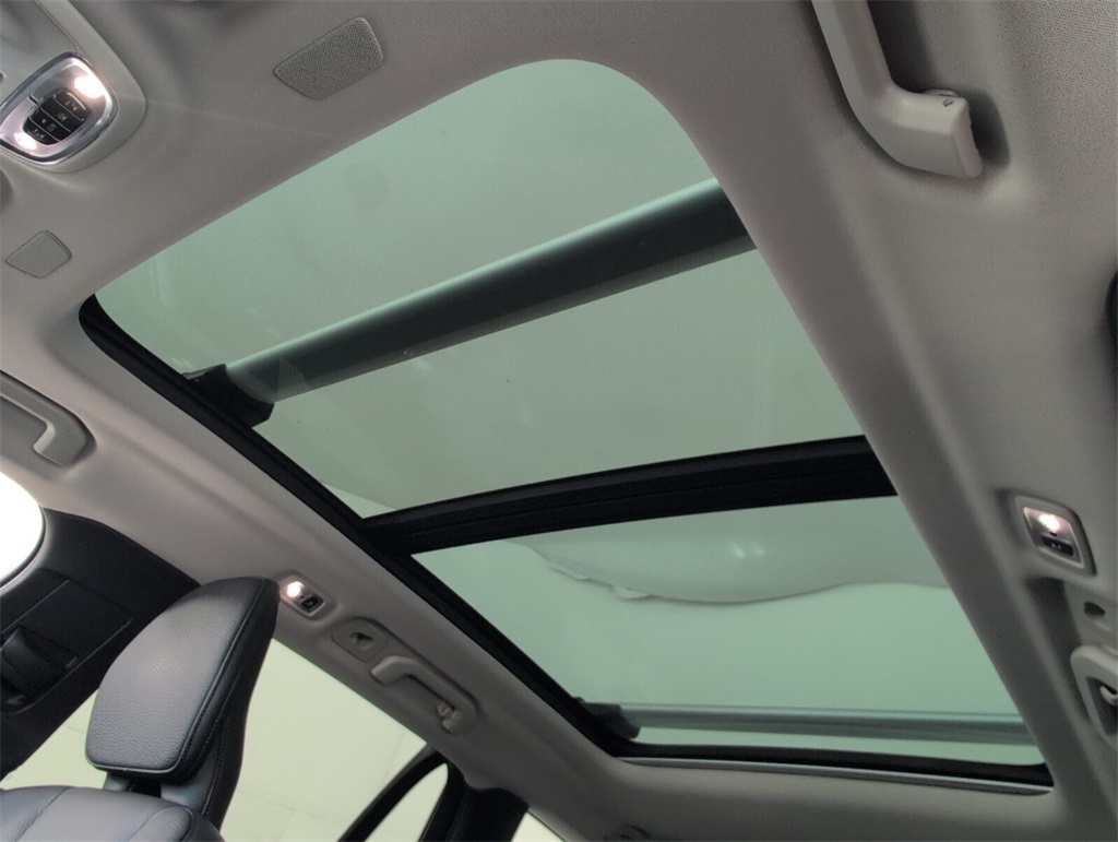 used 2021 Volvo V60 Cross Country car, priced at $28,500