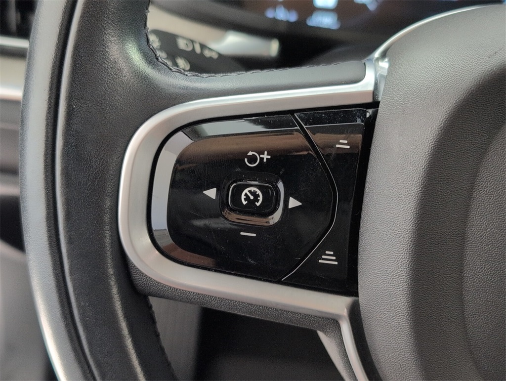 used 2021 Volvo V60 Cross Country car, priced at $28,500
