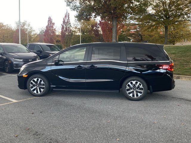 new 2026 Honda Odyssey car, priced at $42,076