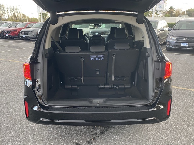 new 2026 Honda Odyssey car, priced at $42,076