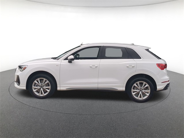 new 2025 Audi Q3 car, priced at $41,965