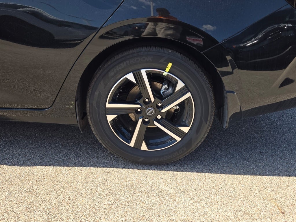 new 2025 Nissan Sentra car, priced at $24,995
