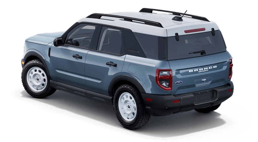 new 2025 Ford Bronco Sport car, priced at $37,233