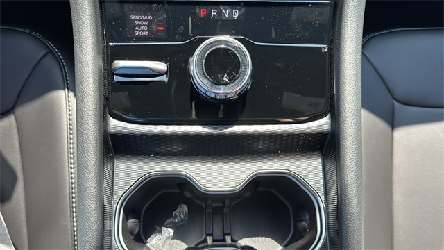 new 2025 Jeep Grand Cherokee car, priced at $45,025