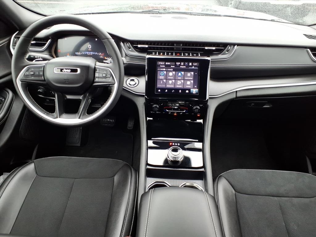 used 2024 Jeep Grand Cherokee car, priced at $30,900