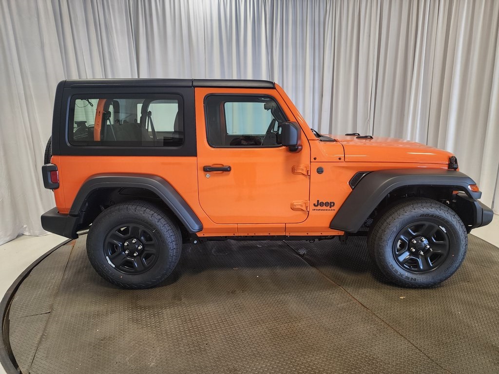 new 2025 Jeep Wrangler car, priced at $32,499
