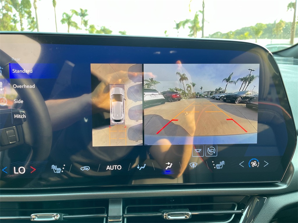 new 2025 Chevrolet Equinox EV car, priced at $40,113