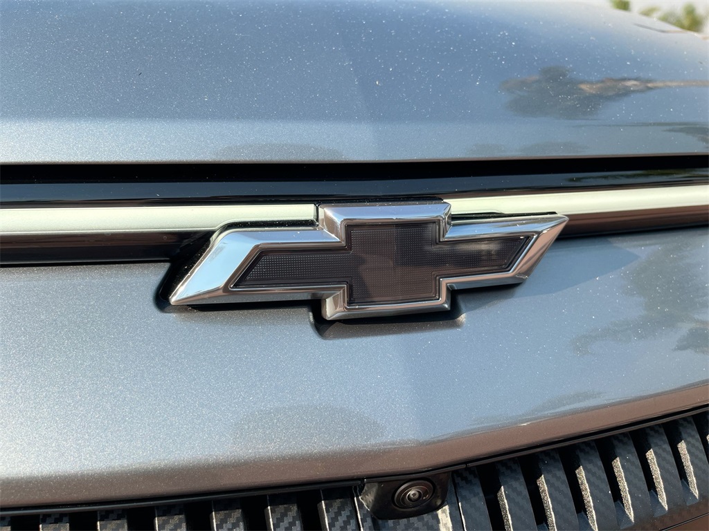 new 2025 Chevrolet Equinox EV car, priced at $40,113