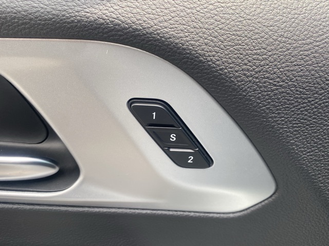 new 2025 Chrysler Pacifica car, priced at $48,778