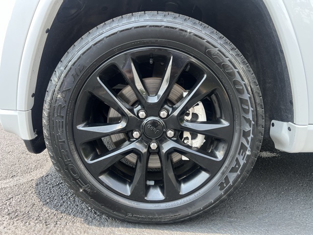 used 2022 Jeep Grand Cherokee WK car, priced at $31,000