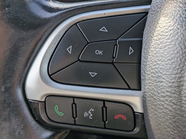 used 2019 Jeep Compass car, priced at $18,396