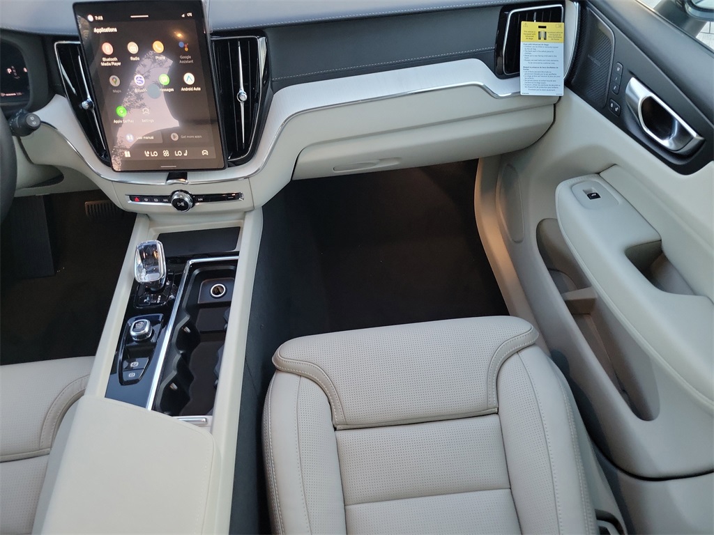 new 2026 Volvo XC60 car, priced at $60,025
