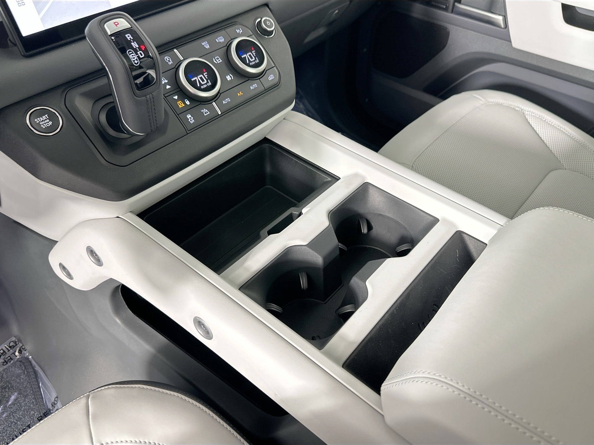 new 2025 Land Rover Defender 110 car, priced at $76,373