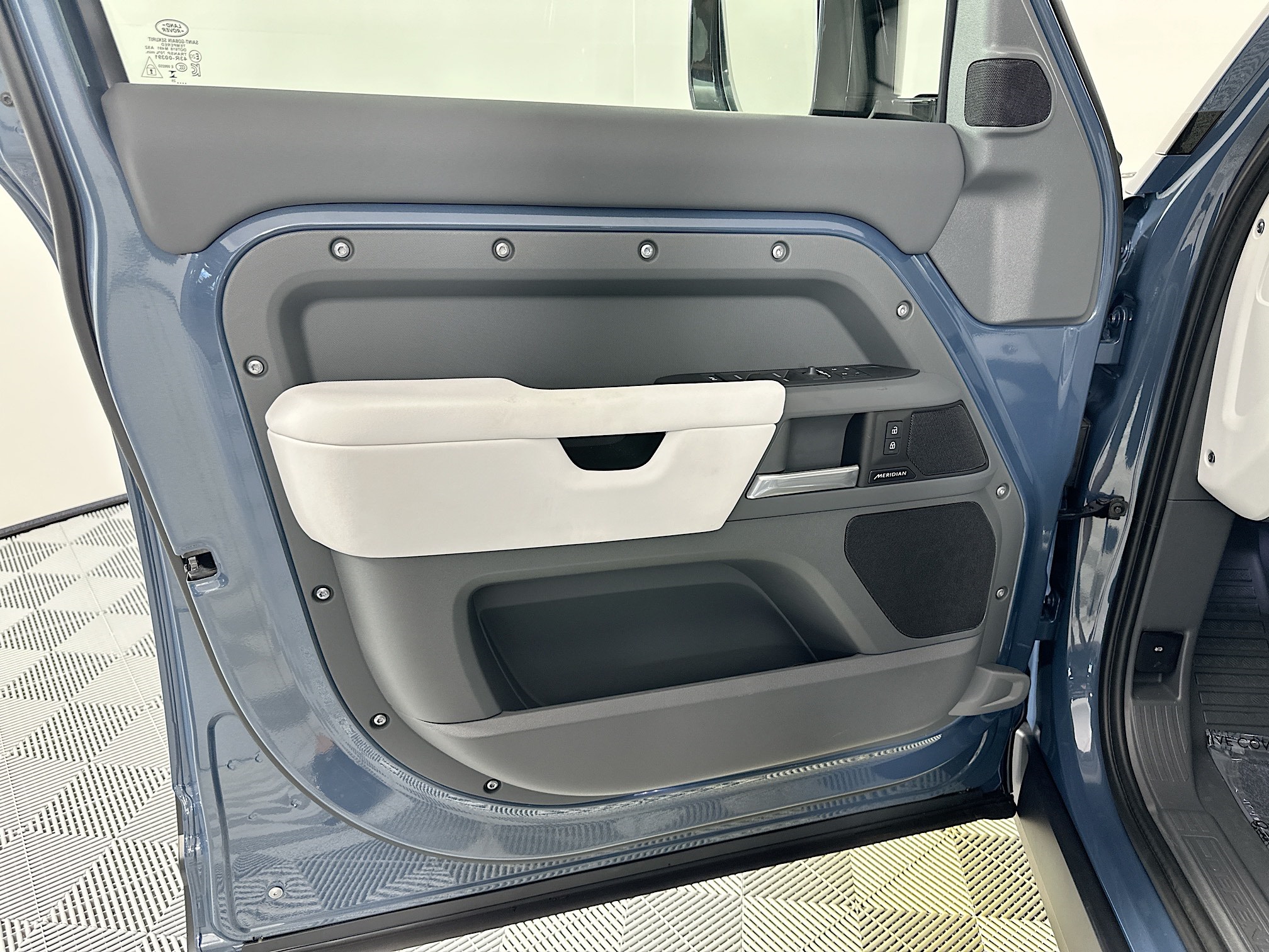 new 2025 Land Rover Defender 110 car, priced at $76,373