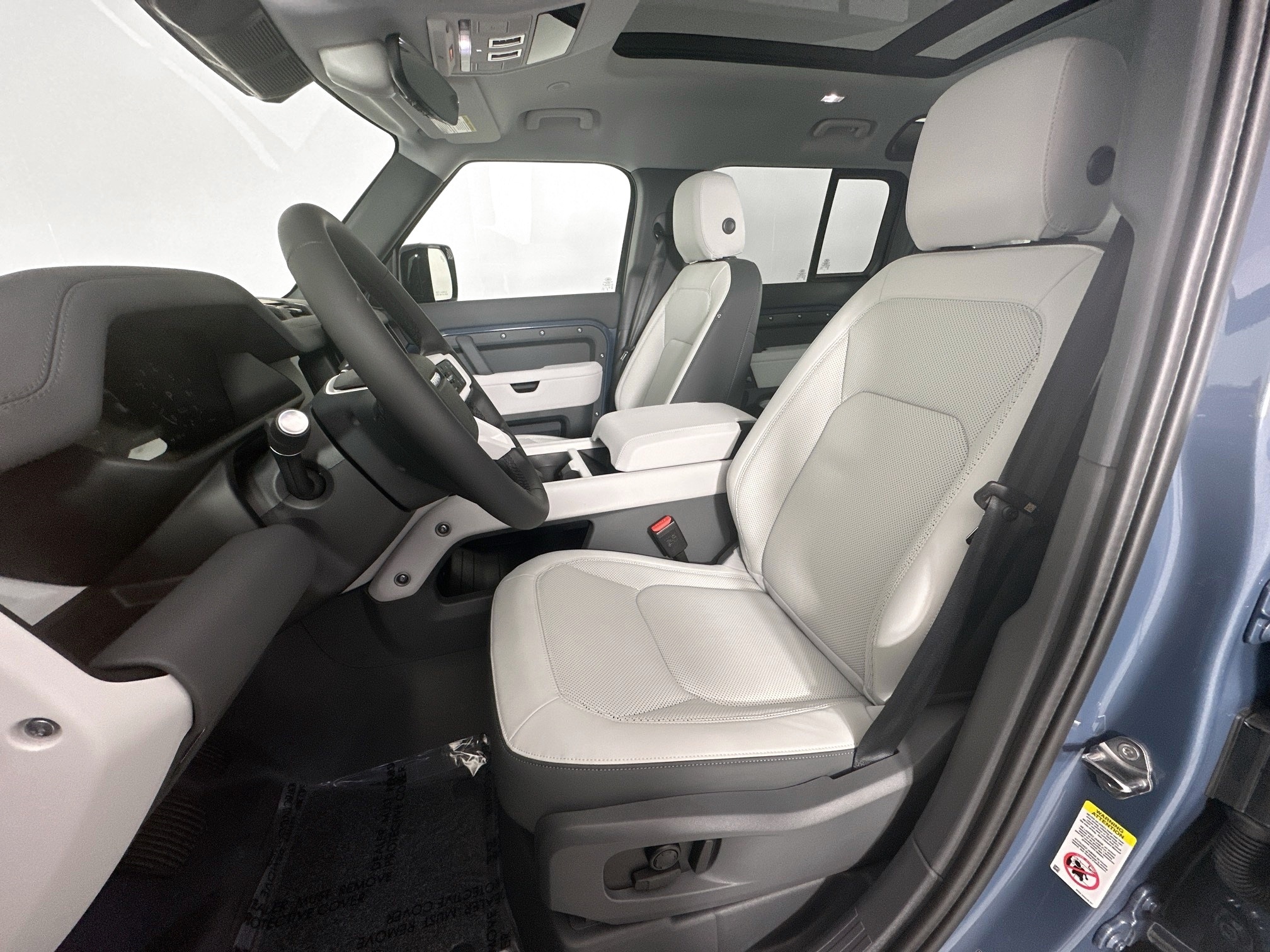 new 2025 Land Rover Defender 110 car, priced at $76,373