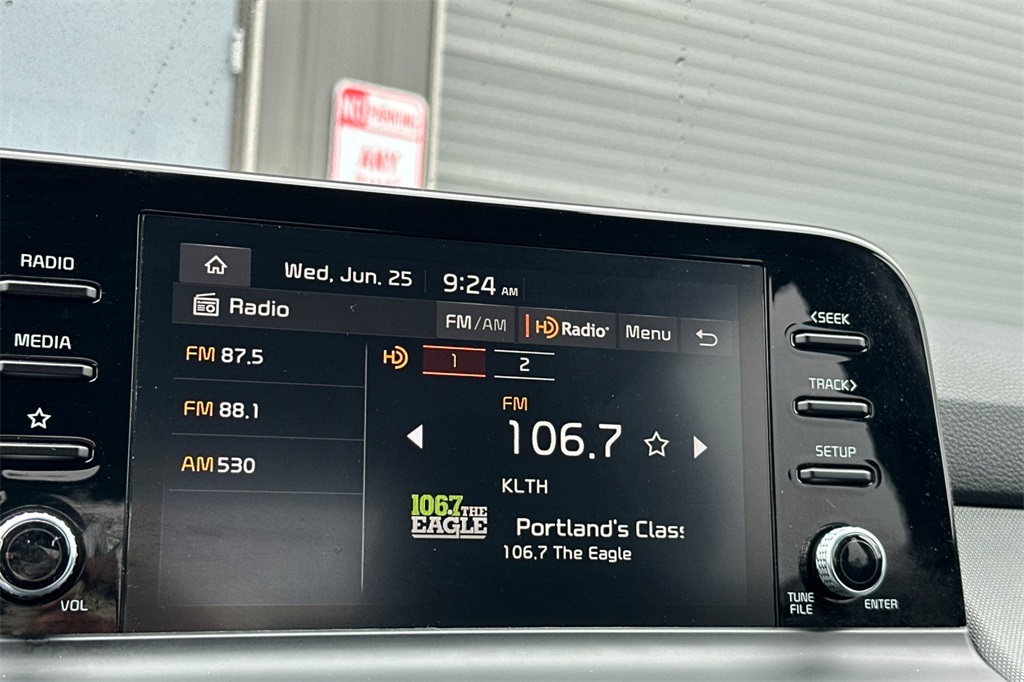 used 2025 Kia Seltos car, priced at $24,947