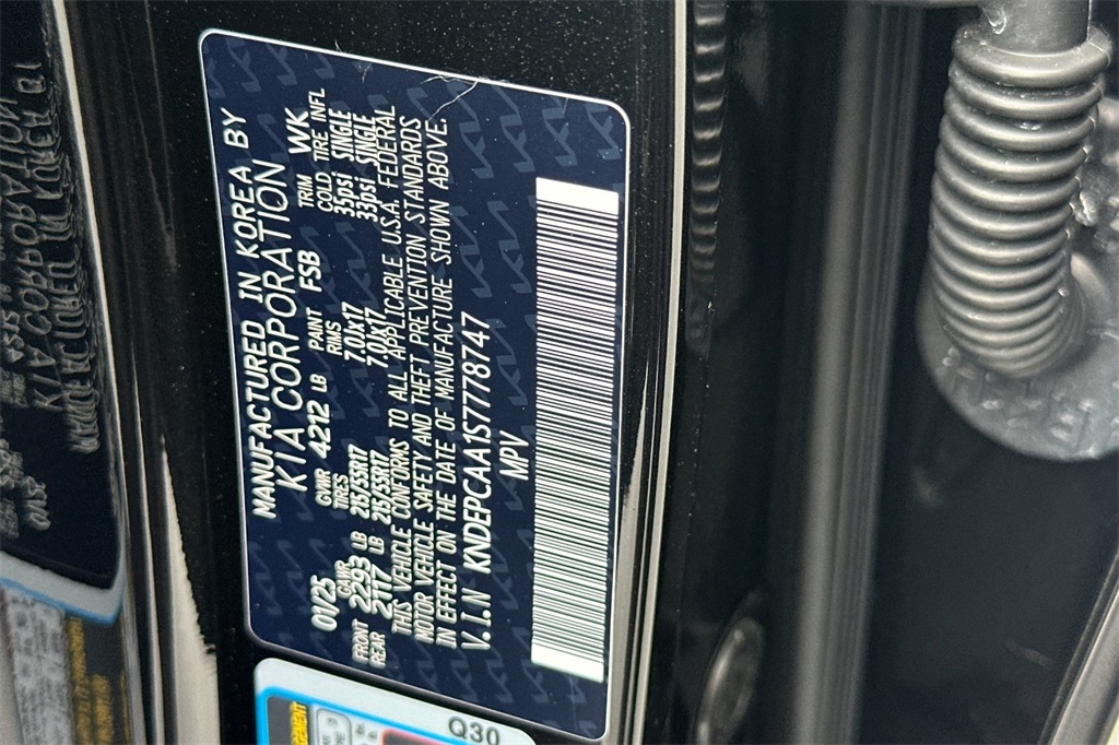 used 2025 Kia Seltos car, priced at $24,947