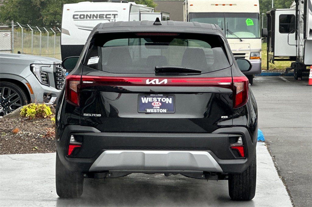 used 2025 Kia Seltos car, priced at $24,947