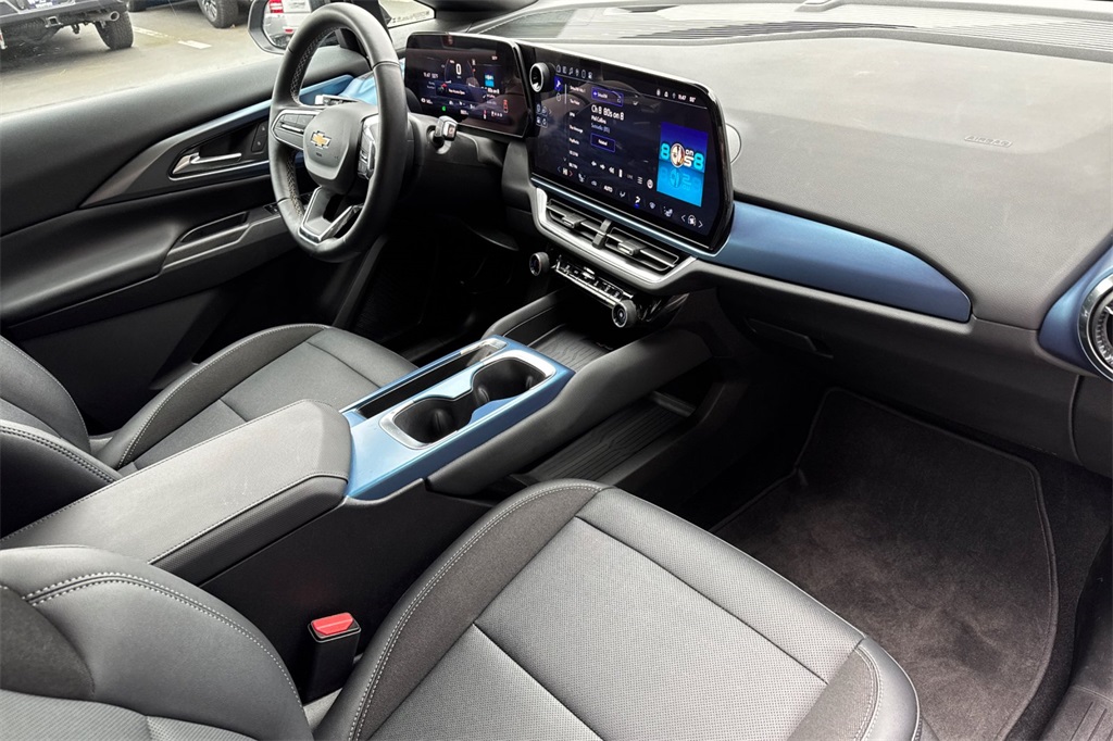 used 2025 Chevrolet Equinox EV car, priced at $26,918