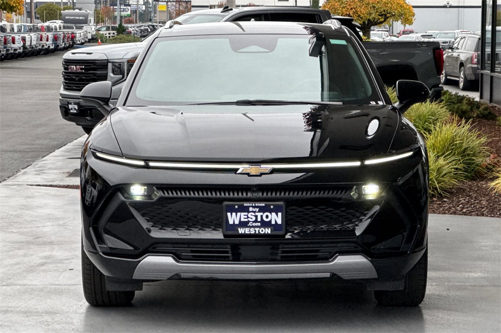 used 2025 Chevrolet Equinox EV car, priced at $26,918