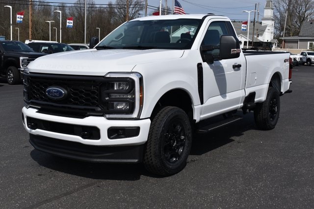 new 2025 Ford F-350SD car, priced at $55,405