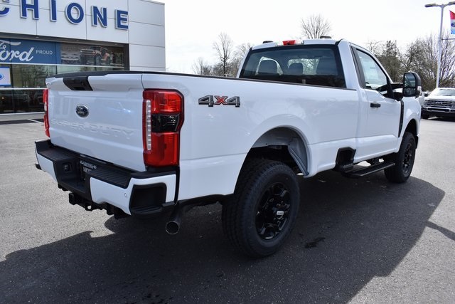 new 2025 Ford F-350SD car, priced at $55,405
