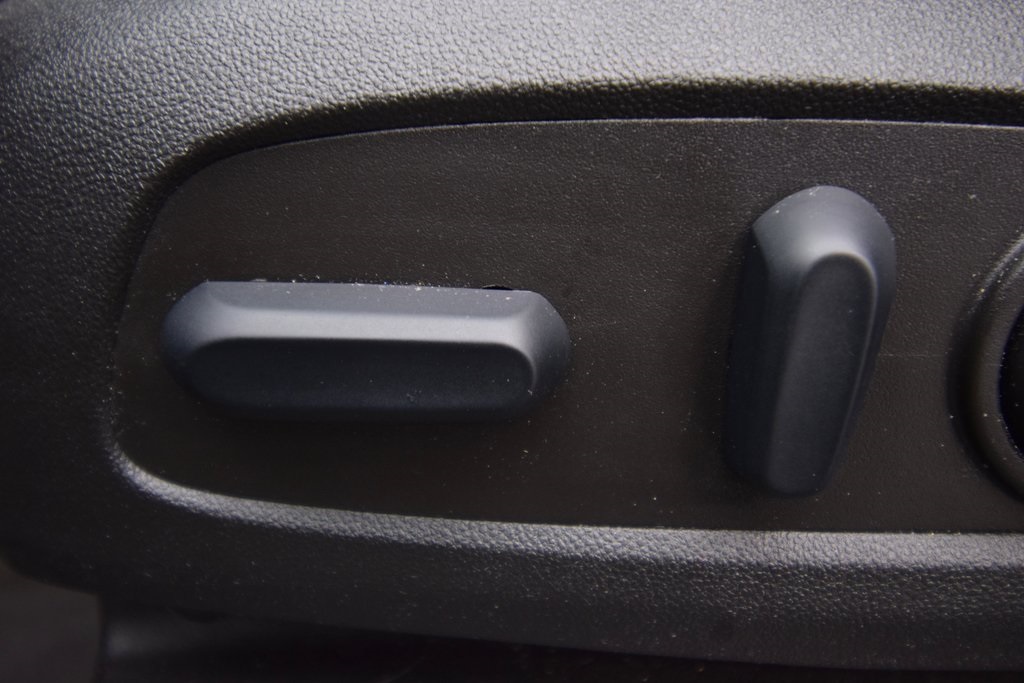 used 2024 Chevrolet Equinox car, priced at $24,000