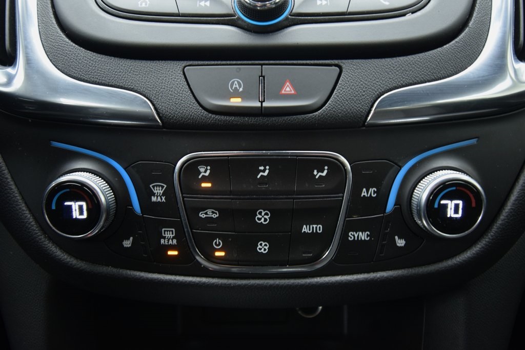 used 2024 Chevrolet Equinox car, priced at $24,000