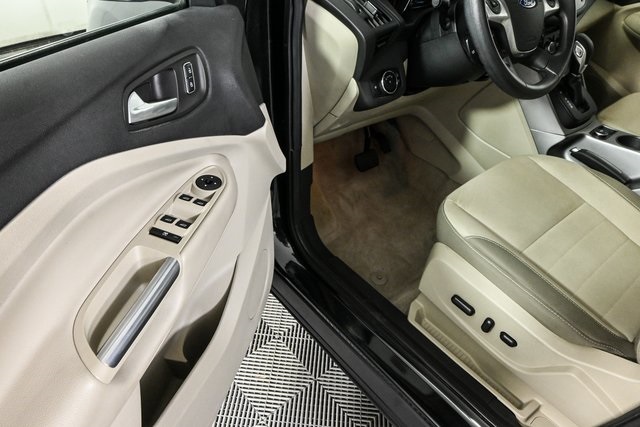 used 2014 Ford Escape car, priced at $7,900