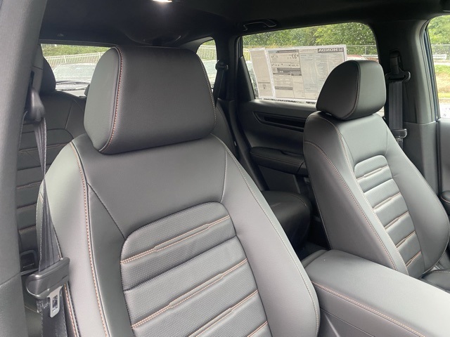 new 2026 Honda CR-V Hybrid car, priced at $39,596