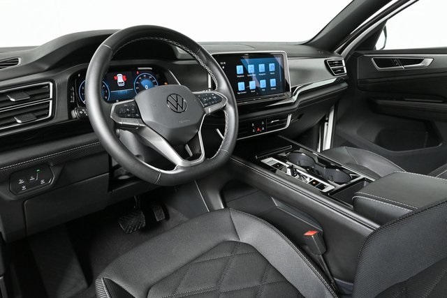 used 2024 Volkswagen Atlas Cross Sport car, priced at $39,900