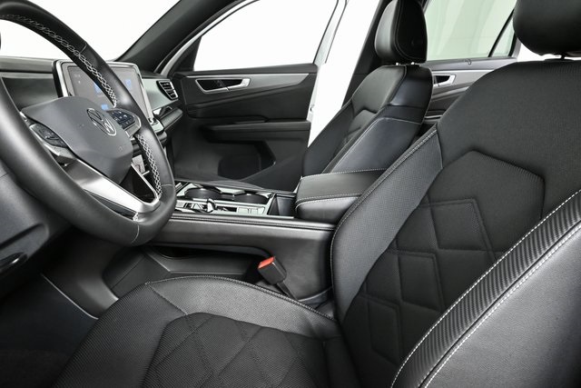 used 2024 Volkswagen Atlas Cross Sport car, priced at $39,900