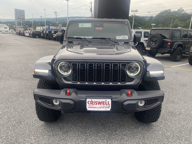 new 2025 Jeep Wrangler car, priced at $53,322