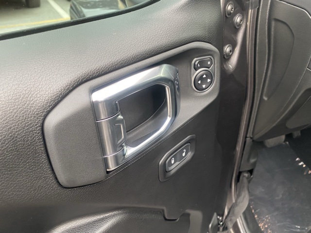 new 2025 Jeep Wrangler car, priced at $53,322