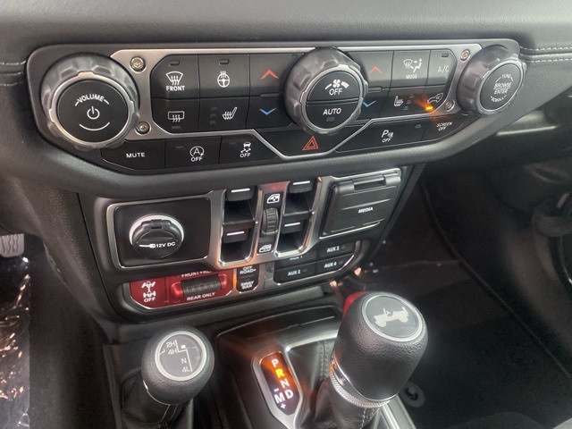new 2025 Jeep Wrangler car, priced at $53,322