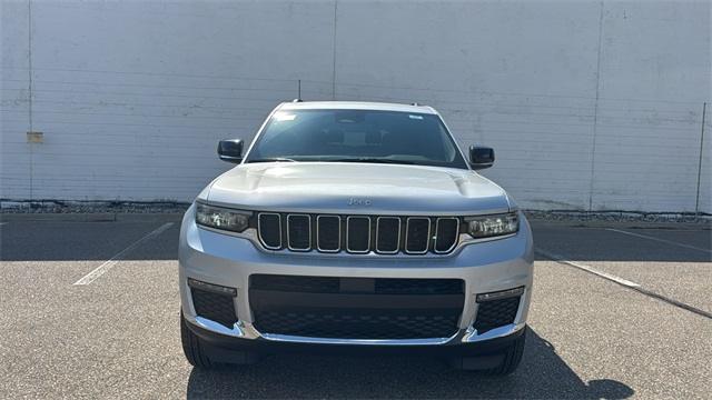 new 2025 Jeep Grand Cherokee L car, priced at $48,215