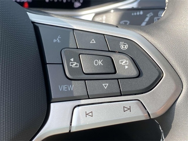 new 2025 Volkswagen Taos car, priced at $32,026