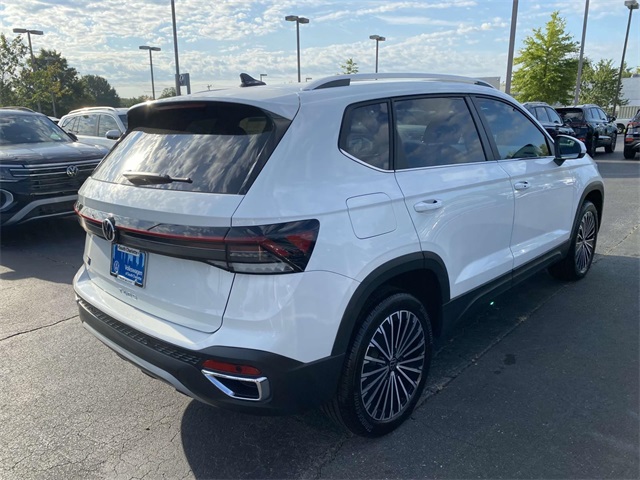 new 2025 Volkswagen Taos car, priced at $32,026