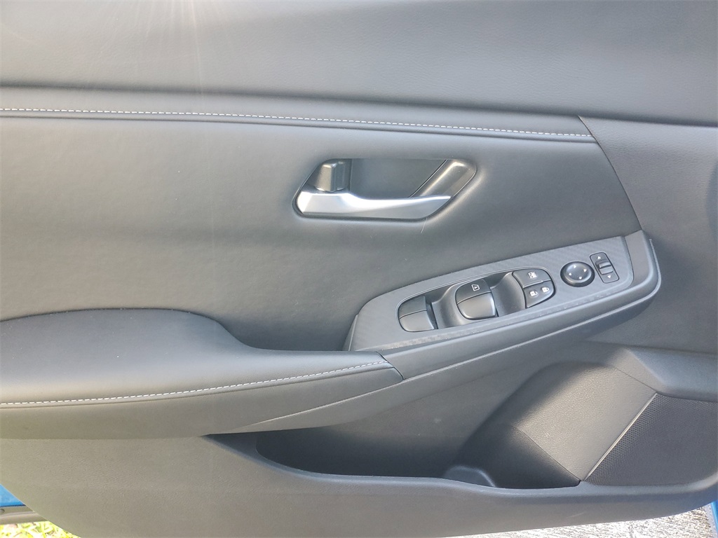 used 2025 Nissan Sentra car, priced at $20,295