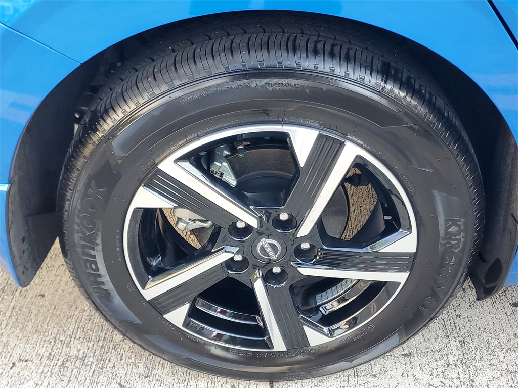 used 2025 Nissan Sentra car, priced at $20,295